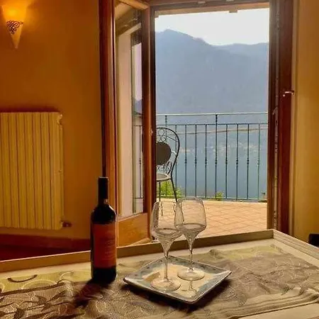 Apartment Ondina Romantic View And Free Parking Como